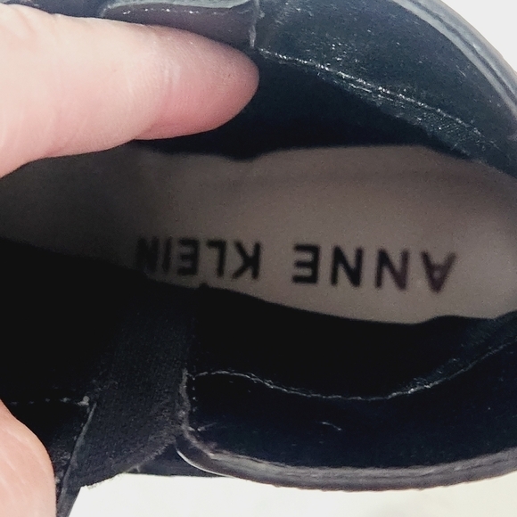 Anne Klein Chelsey Zippered Booties Sz sz 6.5M - Picture 10 of 12